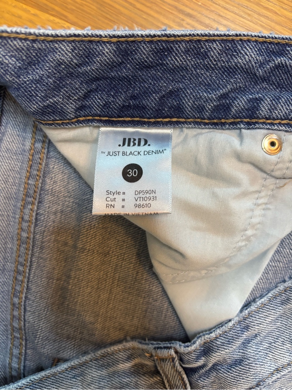 JBD Light Blue Distressed Jeans - - Picture 4 of 5